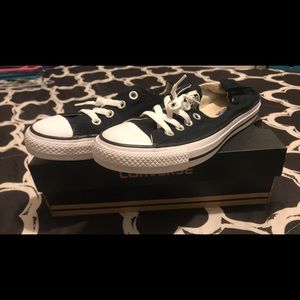 ✨Womens Converse✨